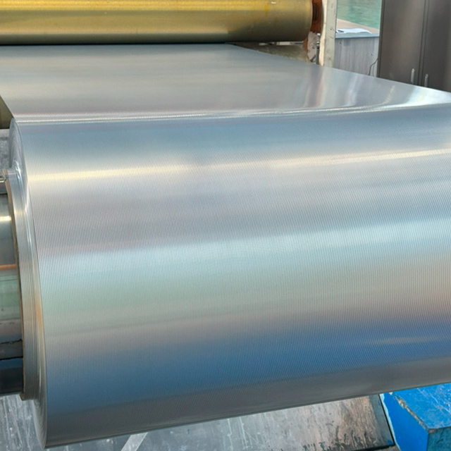 Rouleau d'aluminium anodis&eacute; &agrave; motifs 3D