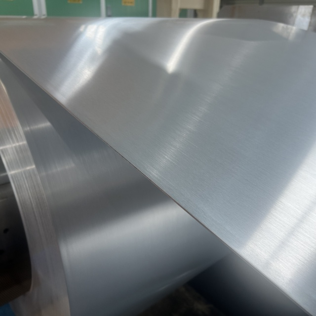 Bobina de aluminio anodizado cepillado 
